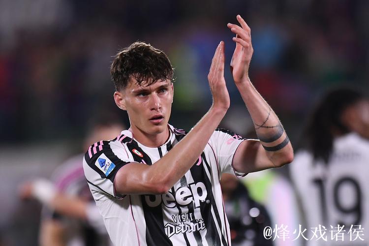 斯基拉:热那亚渴望引进佩林,但尤文尚未开始谈判 斯基拉:热那亚渴望引进佩林,但尤文尚未开始谈判