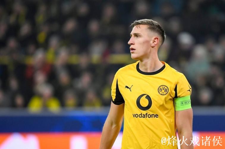 多特蒙德为贝壳标价2500万至3000万欧元,否则宁可放其自由转会 多特蒙德为贝壳标价2500万至3000万欧元,否则宁可放其自由转会